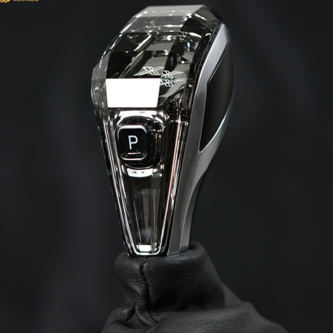 Tay Nắm Cần Số Pha Lê Ô Tô Xe Mazda Bản Cao Cấp