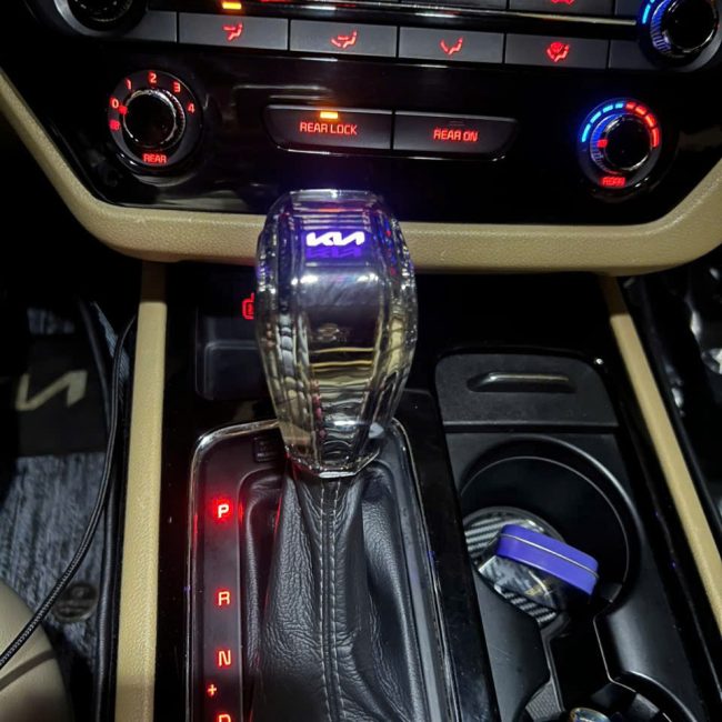 Tay Nắm Cần Số Ô Tô Pha Lê Xe Mitsubishi